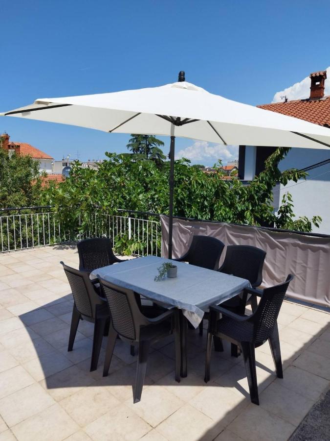 Antemma Apartment Pula Eksteriør billede